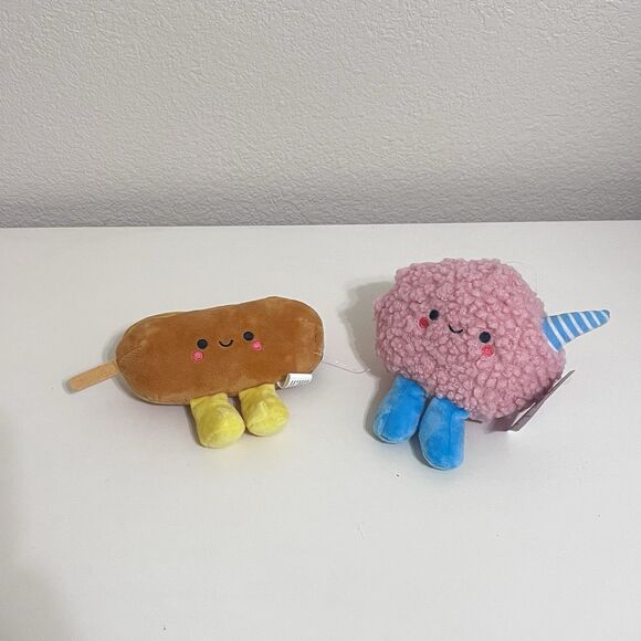 Hallmark Better Together Corn Dog and Cotton Candy Magnetic Plush Pair Set w/TAG - Picture 11 of 11